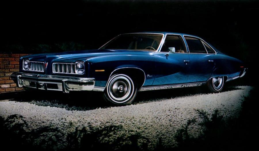  Pontiac LeMans Hardtop Sedan 1974 года  (фото 2 из 2)